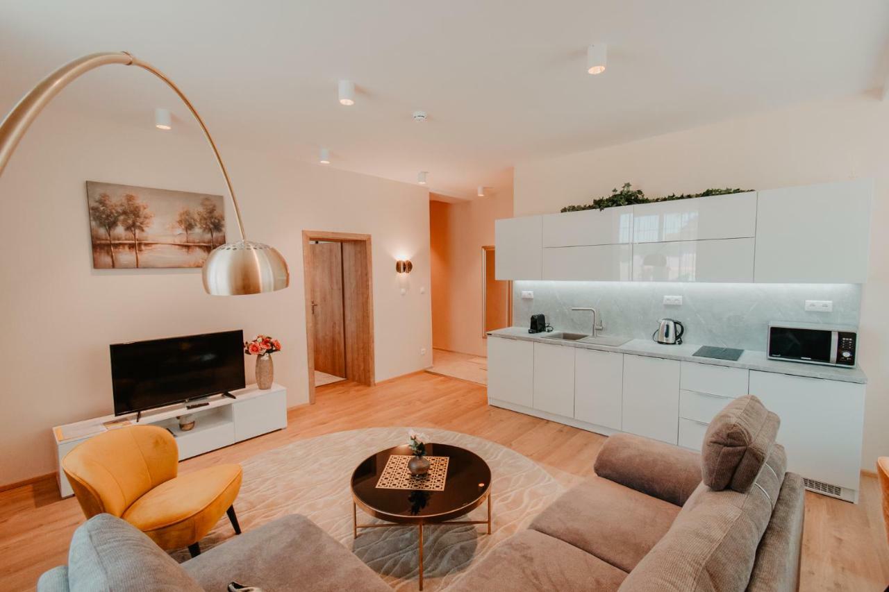 Villa Garden Apartments Poprad Exterior foto